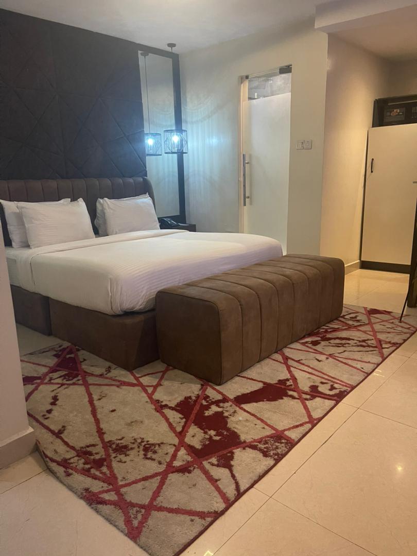 /web/uploads/116/Villa Angelia Hotel Victoria Island/header-images/D Villa Studio2.jpg